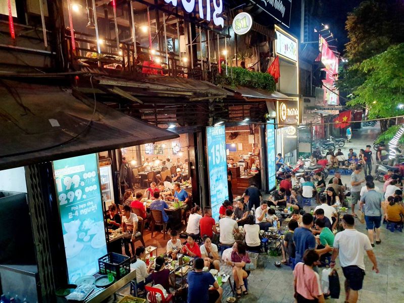 Nhắng nướng phố Đại Cồ Việt