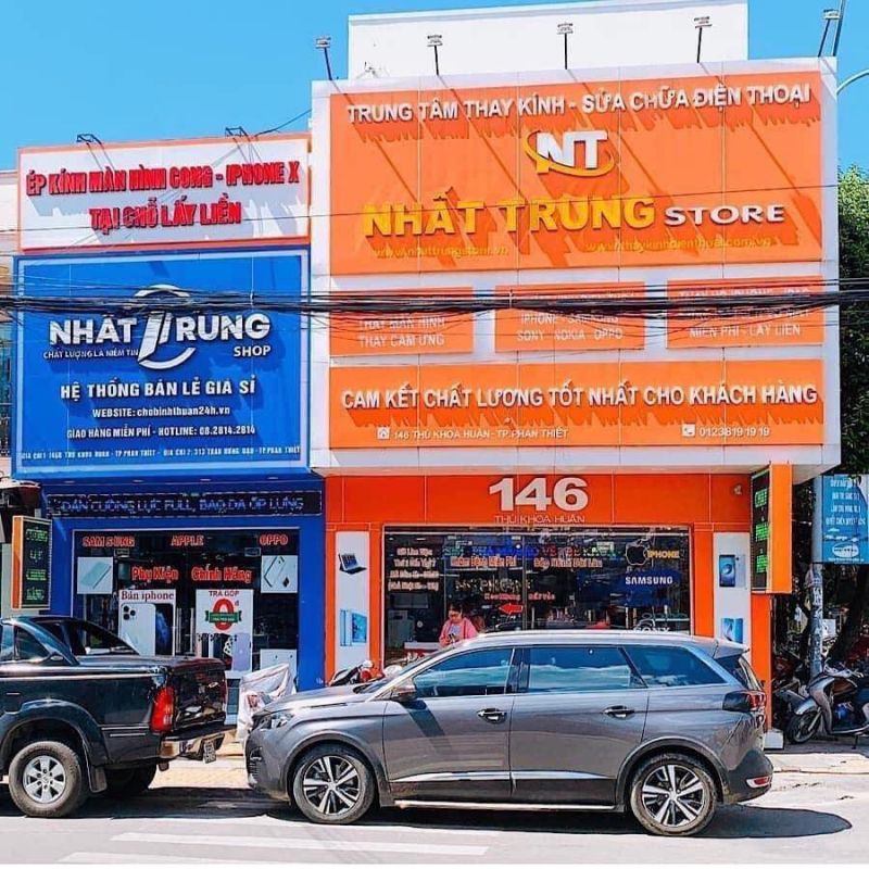 Cửa hàng Nhất Trung
