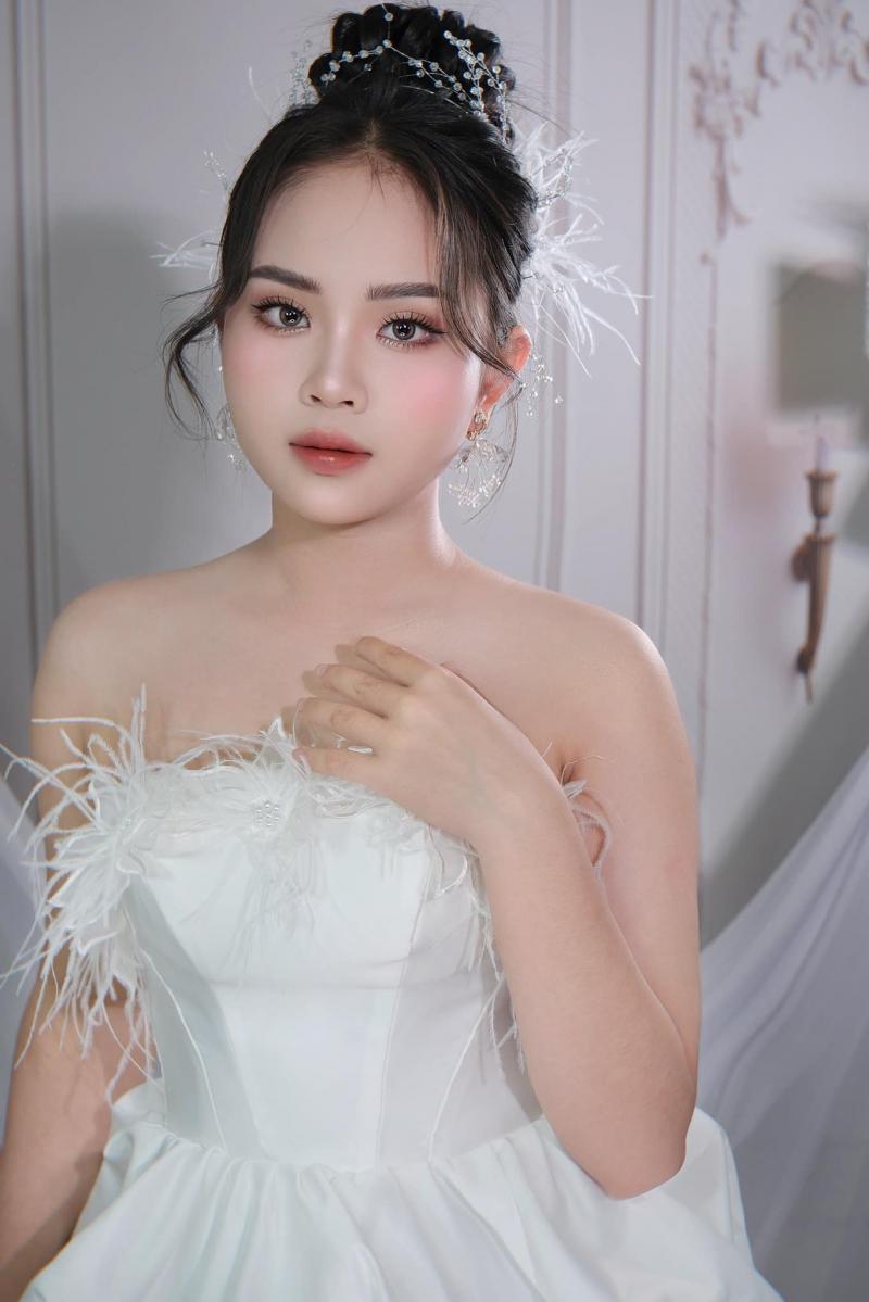 Nhat Vy Truong Make Up