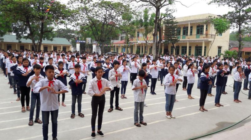 Nhảy dân vũ