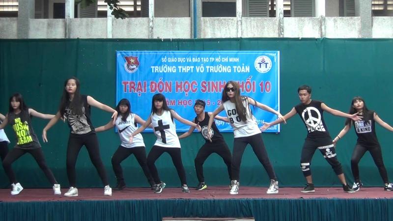 Tiết mục nhảy hiện đại