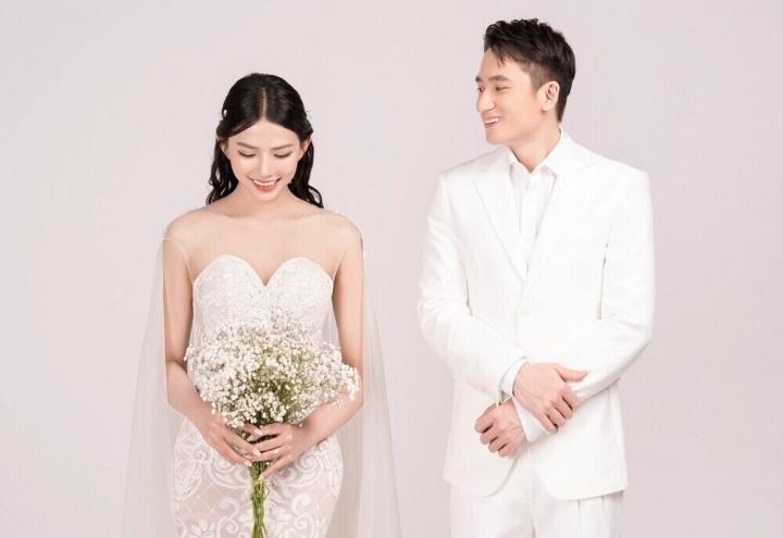 Nhi Wedding