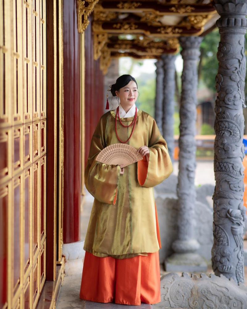 NhiNhi - Cho thuê áo dài, cổ phục ở Huế