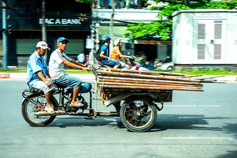 Xe ba gác chở đồ cồng kềnh