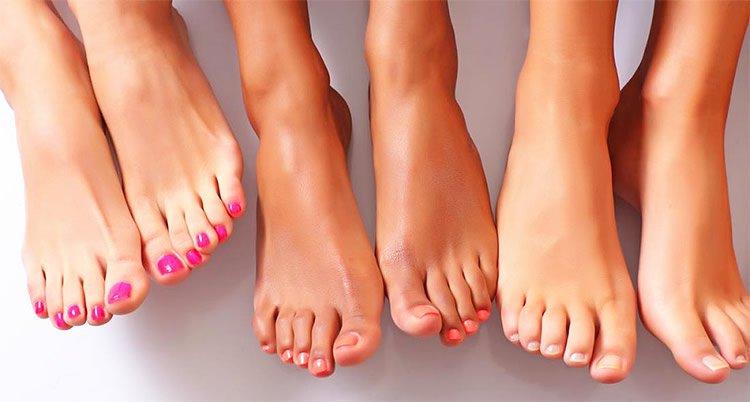 Bàn chân cần được vệ sinh sạch sẽ