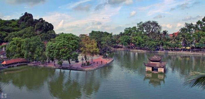 Những ngôi chùa cổ phía Tây ngoại thành