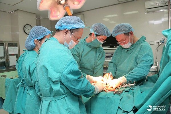 ﻿Phẫu thuật cắt bỏ ung thư dạ dày