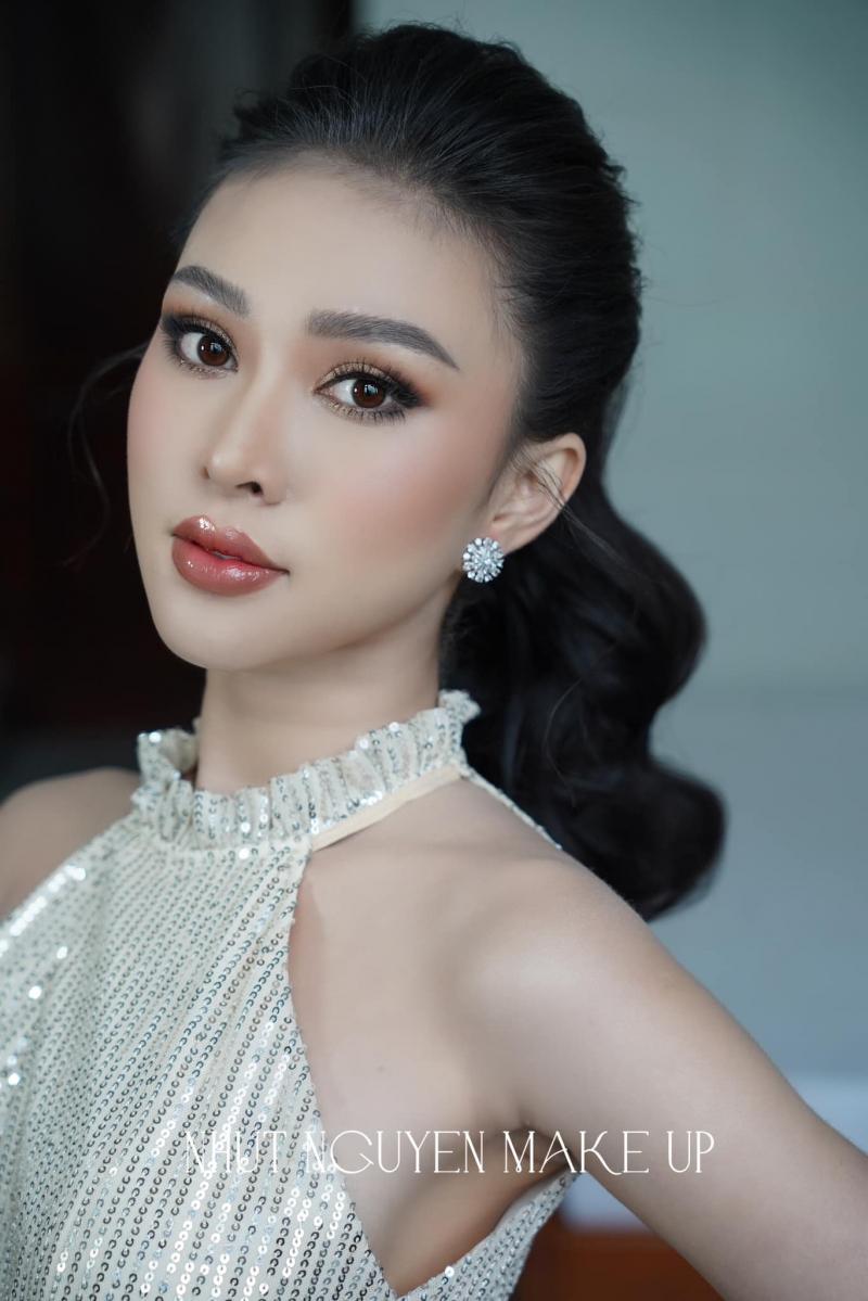 Nhut Nguyen Make up