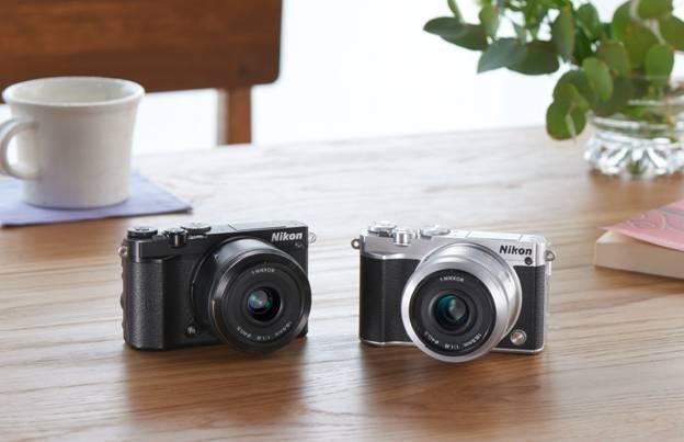 Máy ảnh Nikon 1 J5