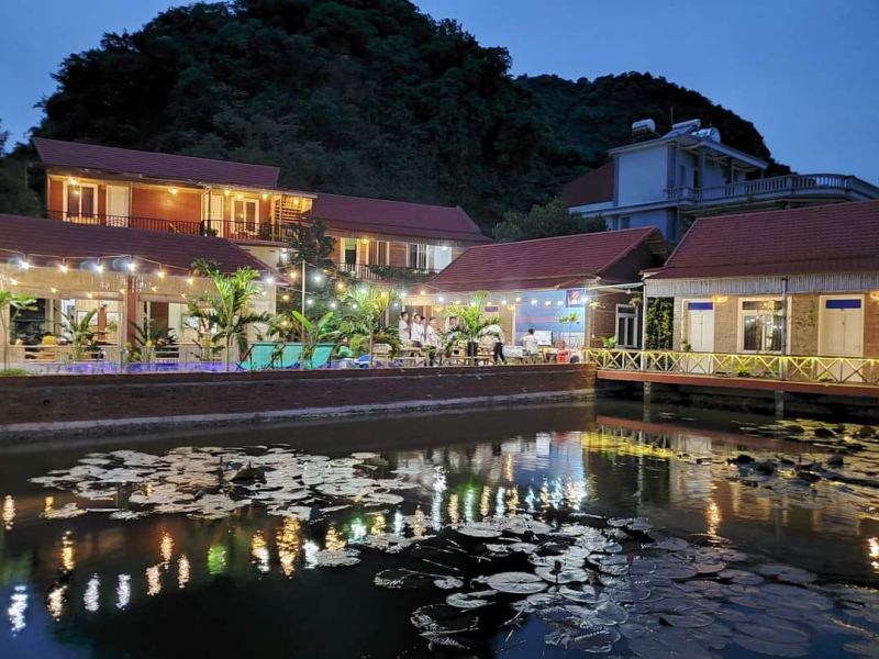 Ninh Binh Mountain Side Homestay & Cafe