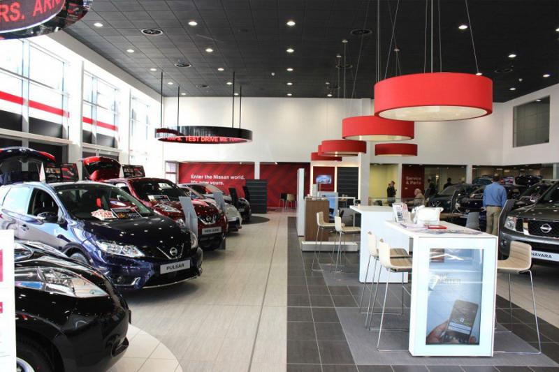 Khu vực trưng bày xe Nissan
