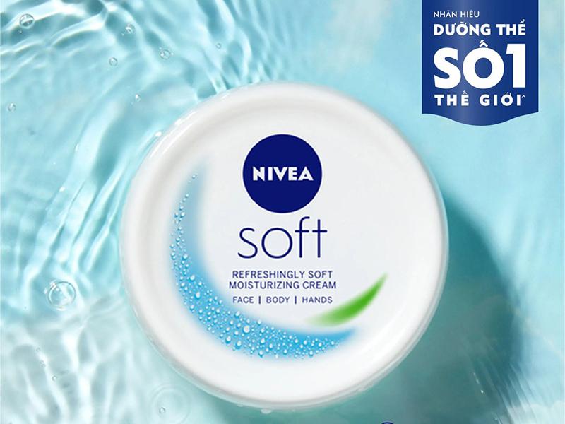 Kem dưỡng làm mềm da Nivea Soft Crème