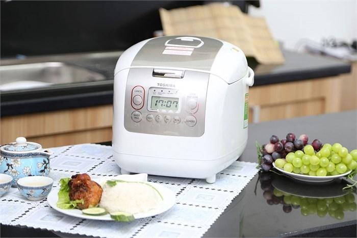 Nồi Cơm Điện Tử Toshiba