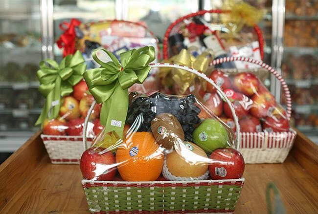 Giỏ trái cây tại Nông Trang Xanh