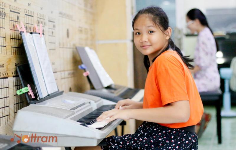 Nốt Trầm Music School