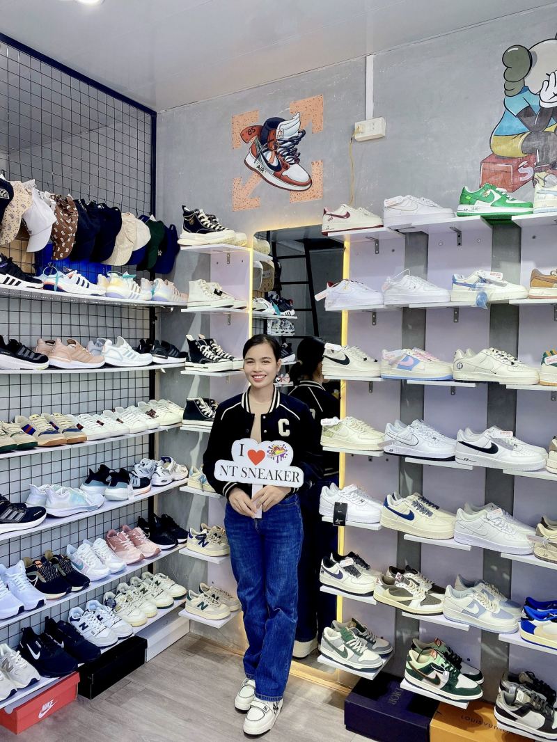 NT Sneaker