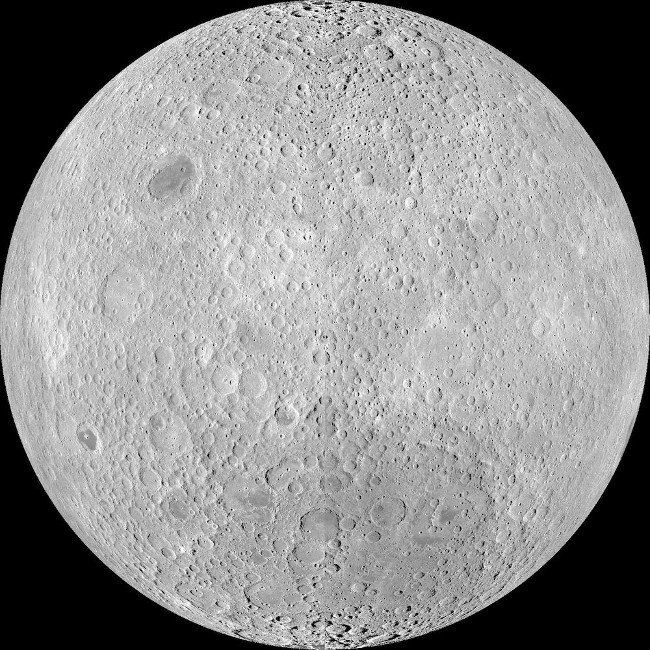 Nữ thần mặt trăng Luna