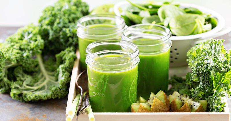 Nước ép cải xoăn - nho xanh - dưa chuột - táo xanh