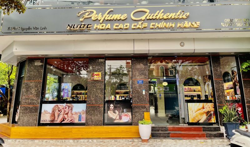 Nước hoa cao cấp chính hãng