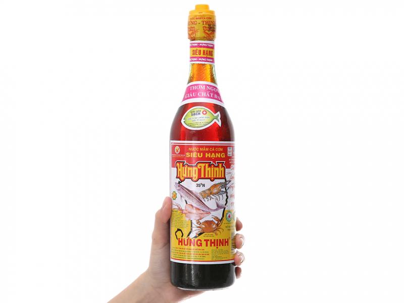 Nước mắm Hưng Thịnh rất trong và có hương thơm dịu