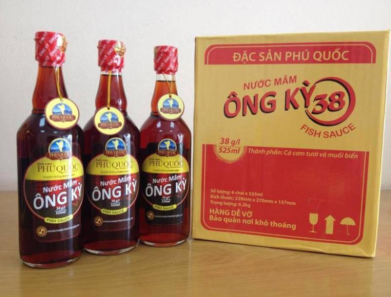 Dòng nước mắm Ông Kỳ ngon nức tiếng tại “đảo ngọc”