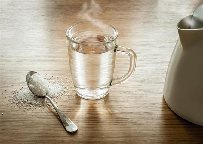 Nước muối ấm