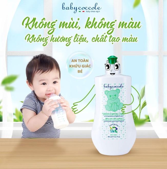 Nước rửa bình sữa Babycoccole chiết xuất cỏ xạ hương và lô hội