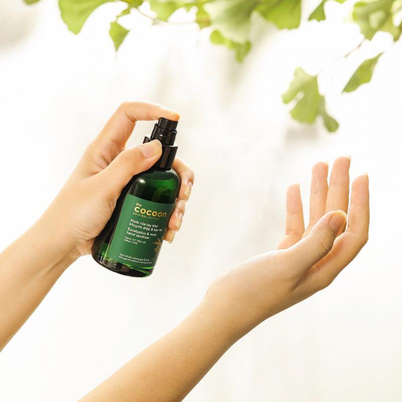 Nước rửa tay khô khuynh diệp & bạc hà Cocoon