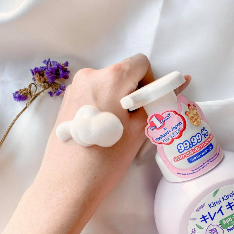 Nước rửa tay Kirei Kirei