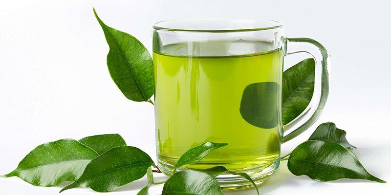 Trà xanh chứa chất chống oxy hóa, giúp bảo vệ cơ thể bạn khỏi các tác nhân gây ung thư.
