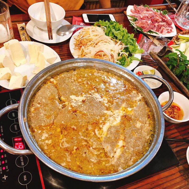 Nướng Lẩu Riêu Cua Tại Đà Nẵng - Bò Ú