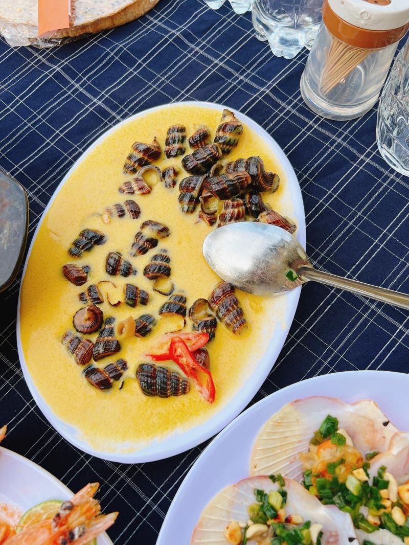 Ốc Lẩu hải sản Biển Và Em
