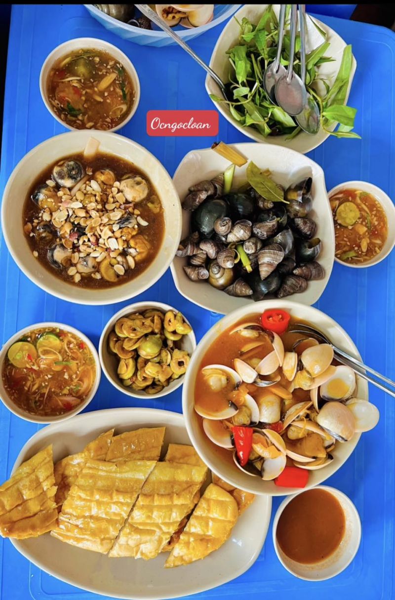 Ốc Ngọc Loan