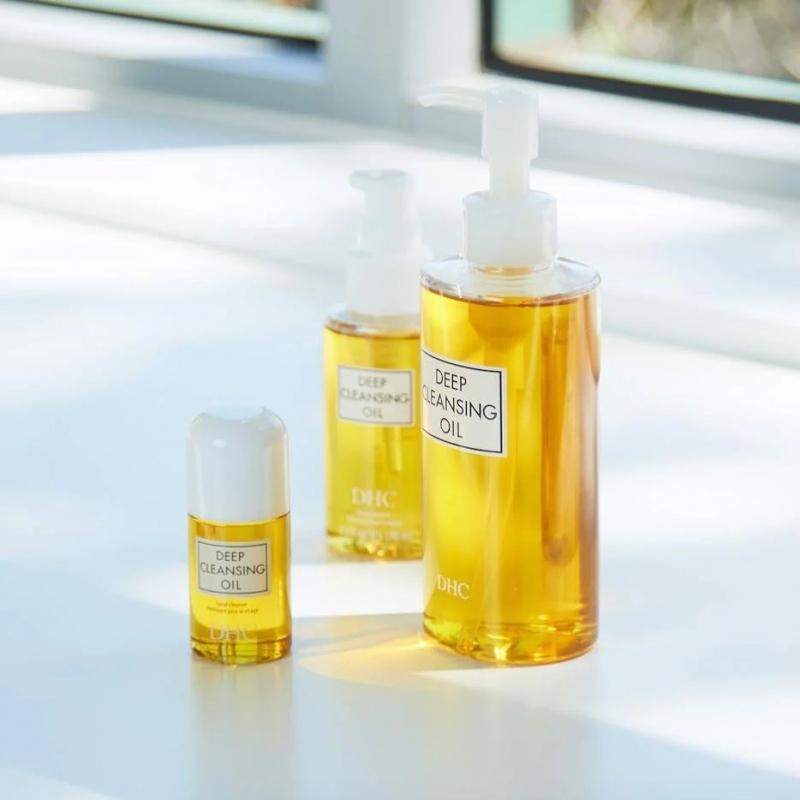 Olive DHC Deep Cleansing Oil