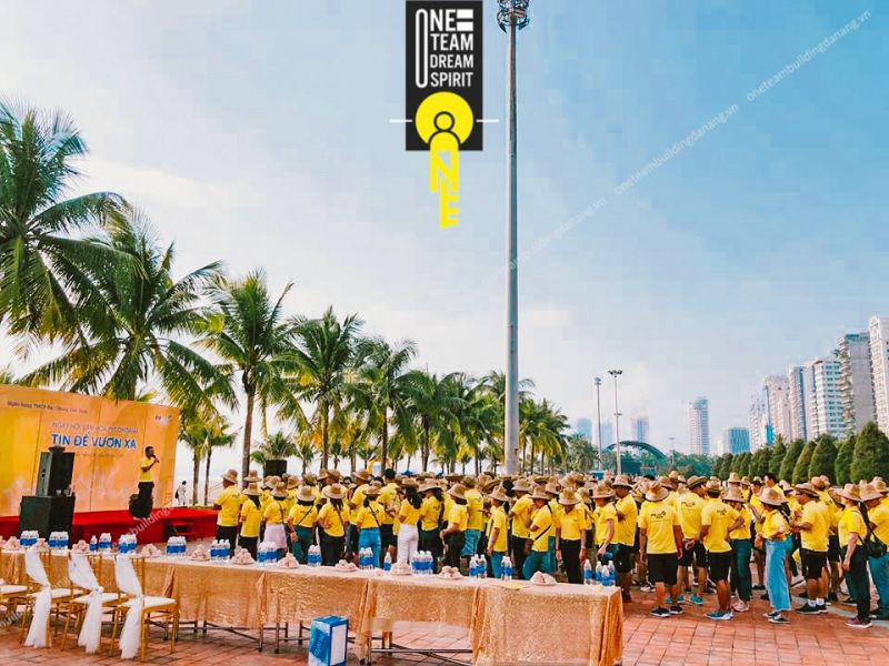 CÔNG TY CỔ PHẦN VIỆT NAM TRAVEL MART