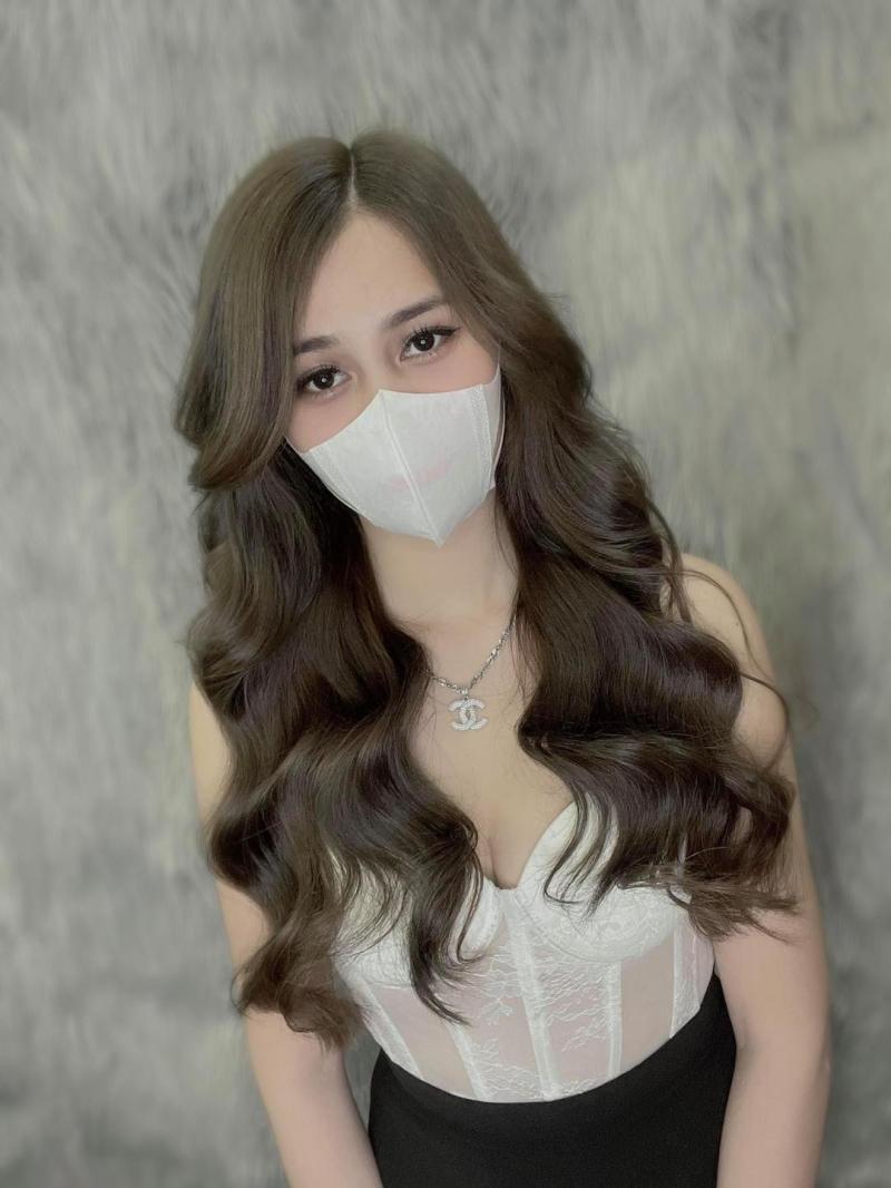 Ông Hoàng Tóc Nối