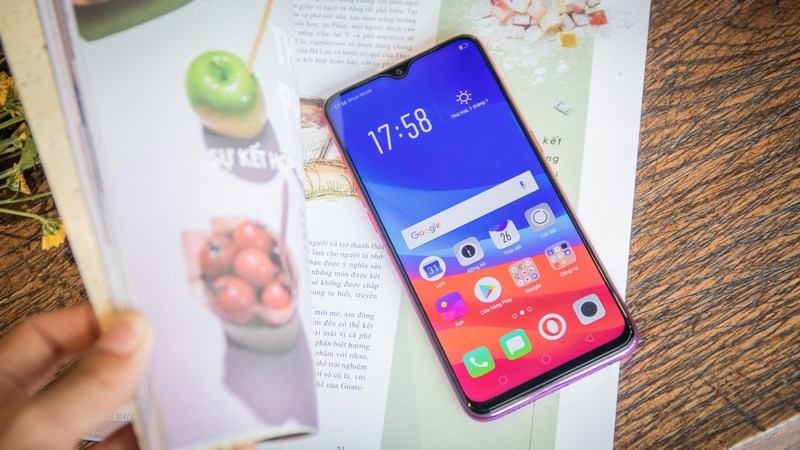 OPPO A7 (Pin: 4230 mAh)