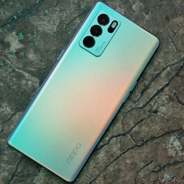 OPPO Reno6 Pro 5G
