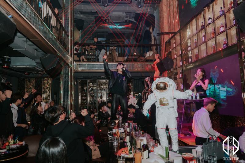 Over9 Cocktail Bar
