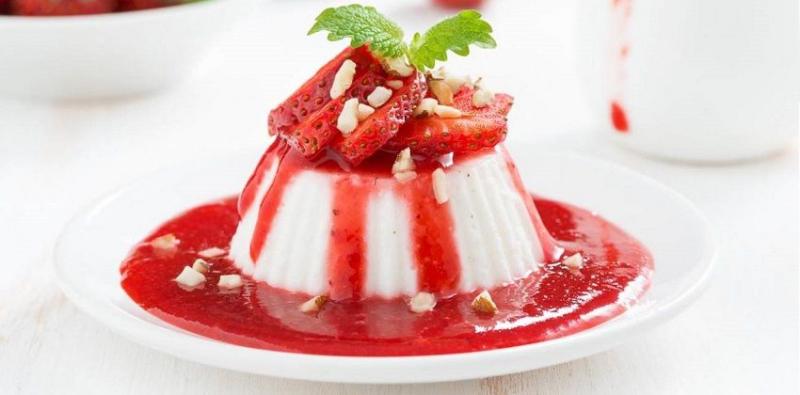 Panta Cotta dâu tây