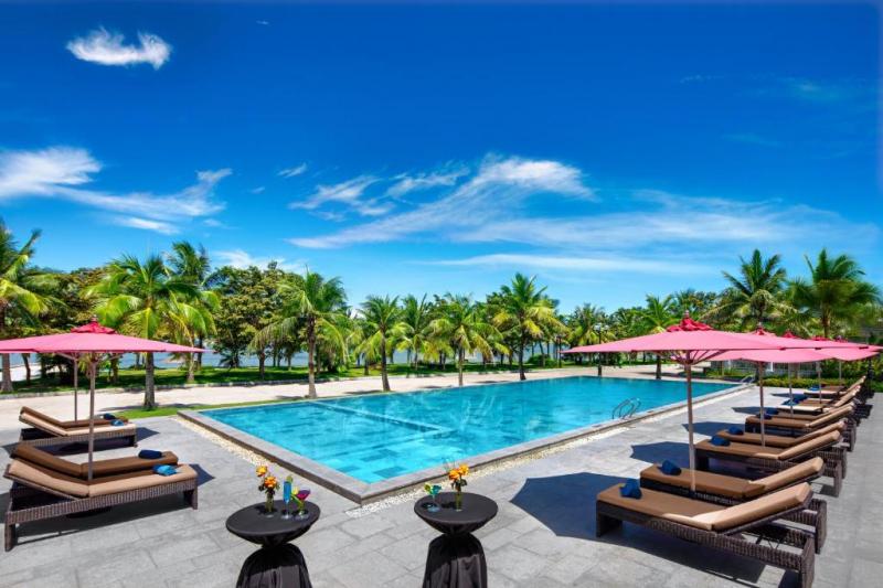 Paradise Suites Halong Hotel