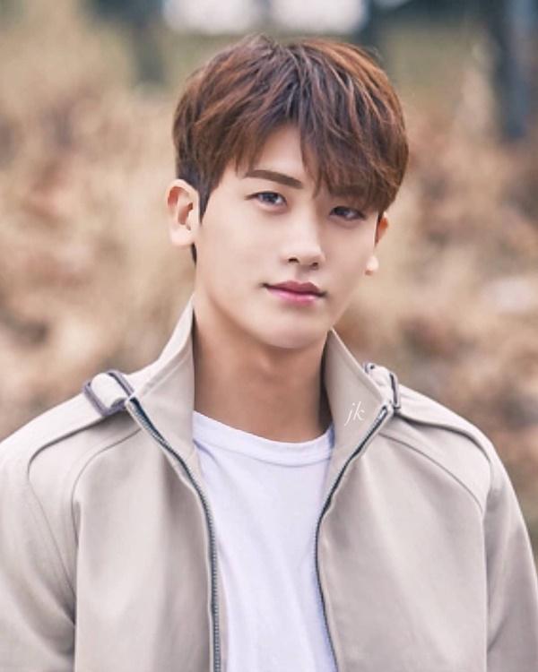 Park Hyung Sik (ZE:A)