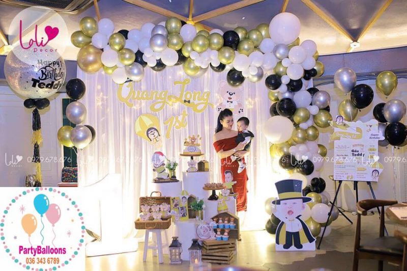 Mẫu trang trí sinh nhật đẹp mắt của cửa hàng