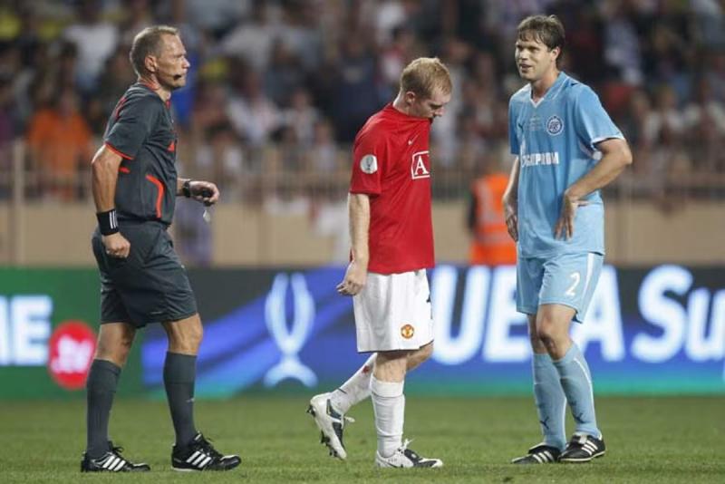 Paul Scholes trong trận gặp Zenit St. Petersburg