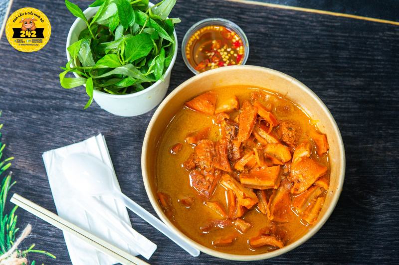 Phá Lấu Bò Cô Trâm