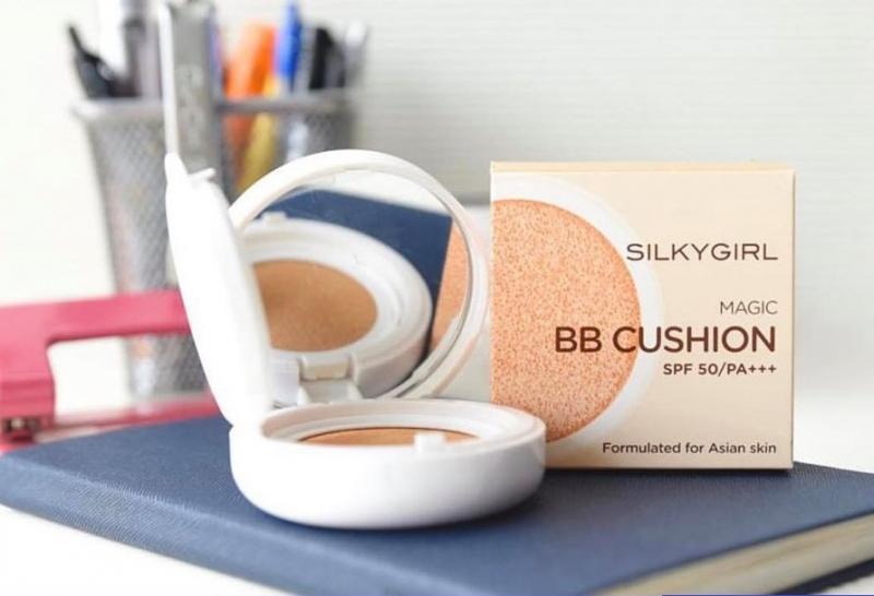 Phấn nước Silkygirl Magic BB Cushion SPF50 PA+++