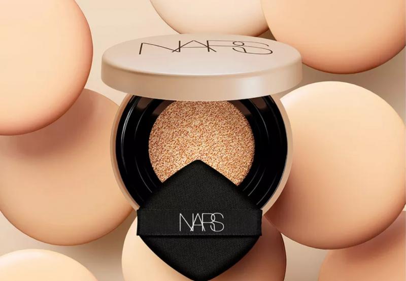 Phấn nước trang điểm nền NARS Pure Radiant Protection Aqua Glow Cushion SPF 50+/PA+++