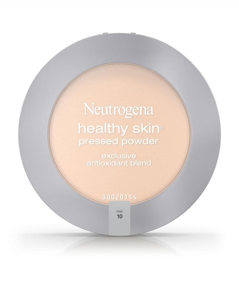 Chỉ số chống nắng đạt SPF 20 giúp bạn có thể tự tin hoạt động ngoài trời mà không lo bị sạm đen.  ﻿