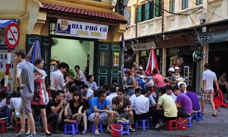 Phố bia Tạ Hiện, Hà Nội