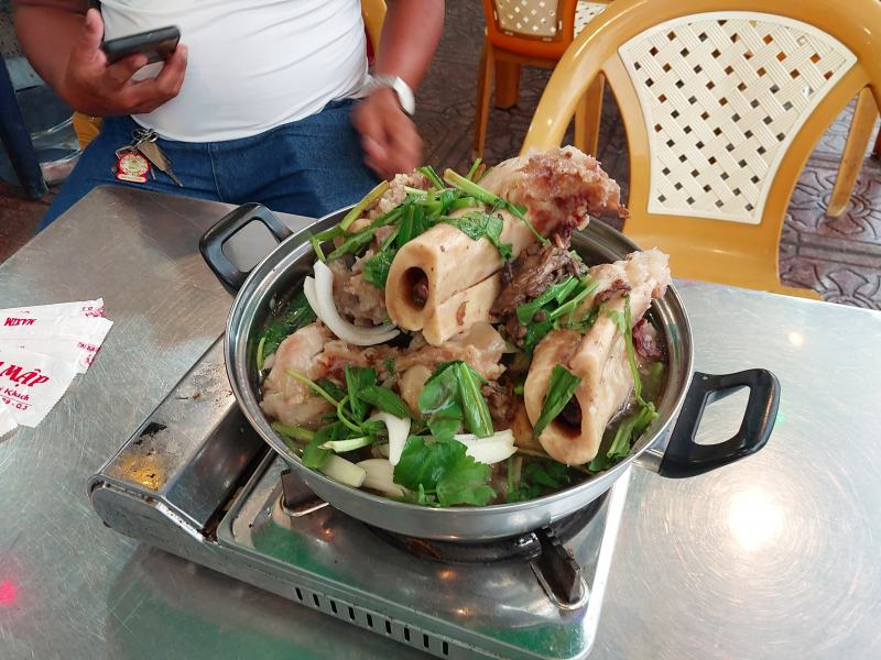 Phở Bò Lẩu Bò Tư Lê